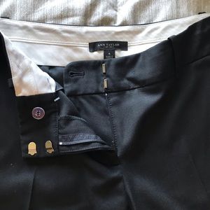 Like new Sz 4 Ann Taylor black dress slacks